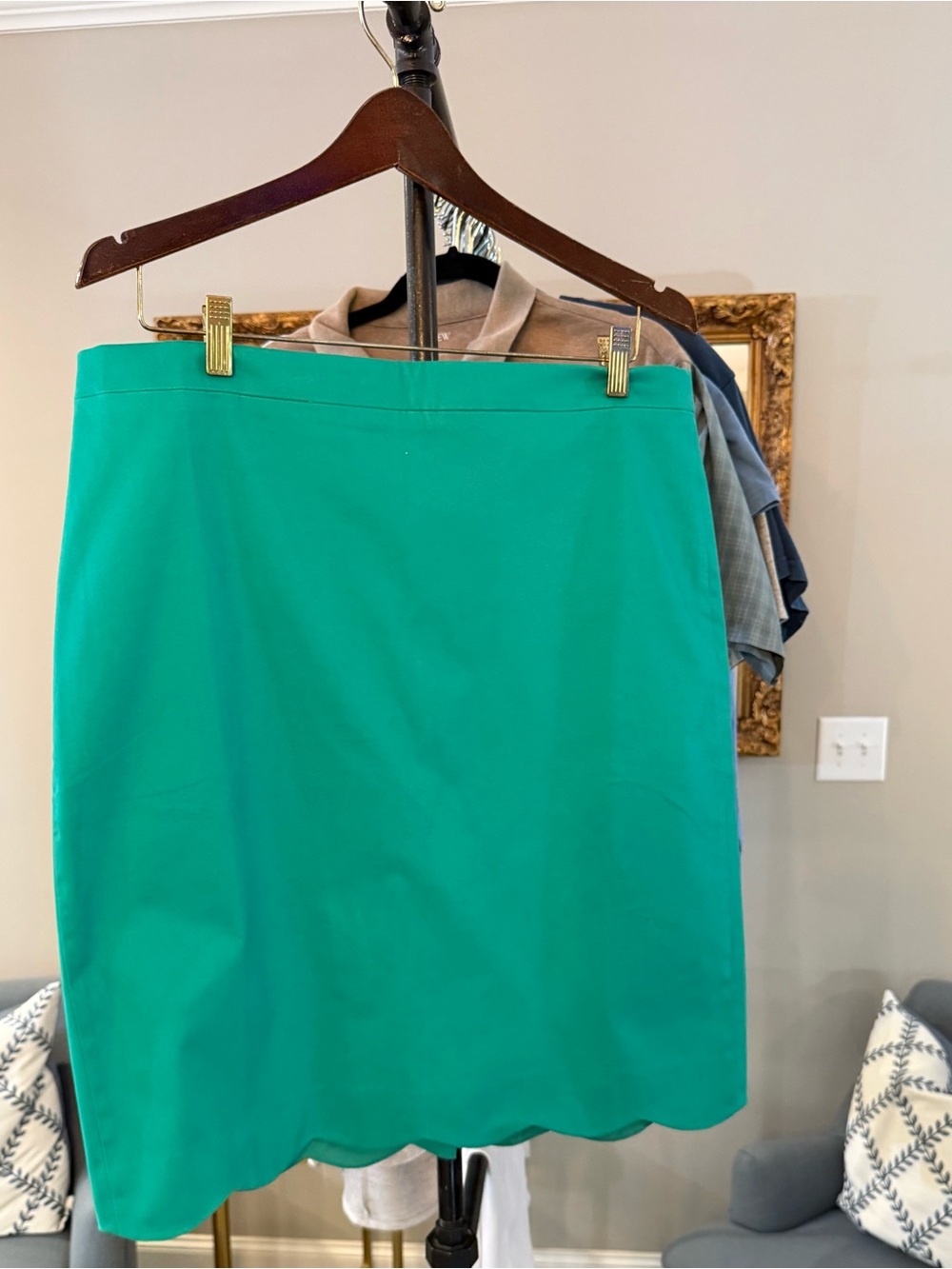 J. Crew Emerald Green Scallop Hem Pencil Skirt - Lined